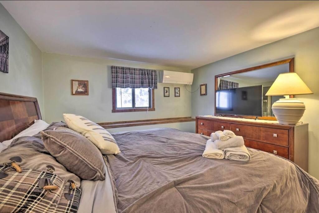 Ian's Camelback House Apartment *